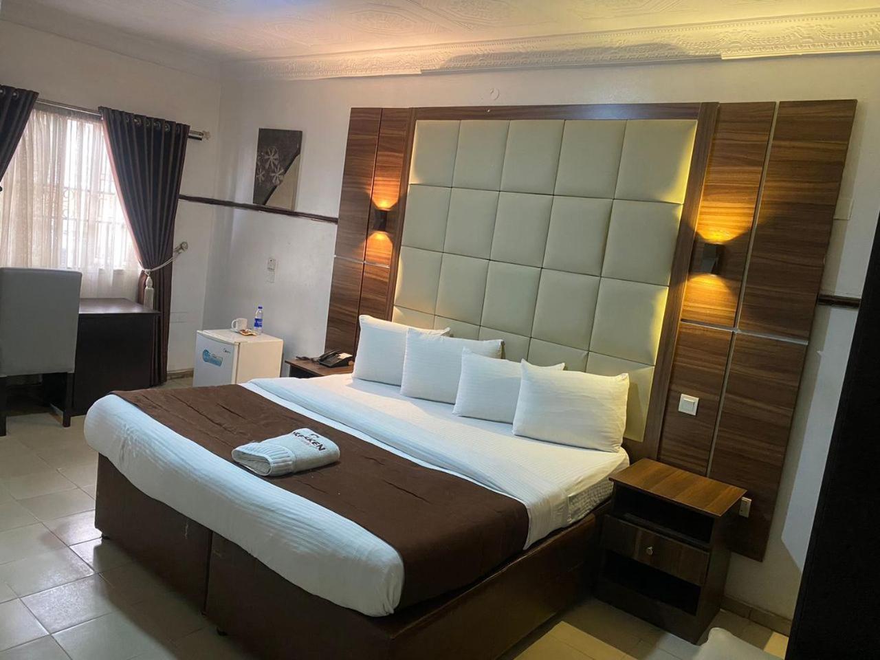 Presken Hotel @Villa Икея Экстерьер фото